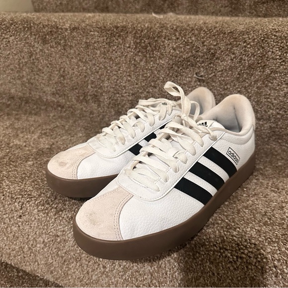 Adidas VL court 3.0 wmns size 10 - Picture 1 of 5